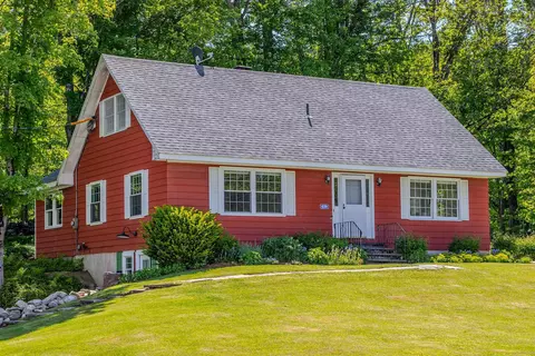 639 Main St, Weston, VT 05161