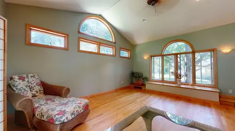 Living - 304 Stonybrook Dr, Williston, VT 05495 photo 1 of 5