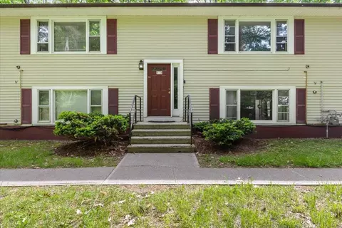 78 Sand Hill Rd #27, Essex, VT 05452