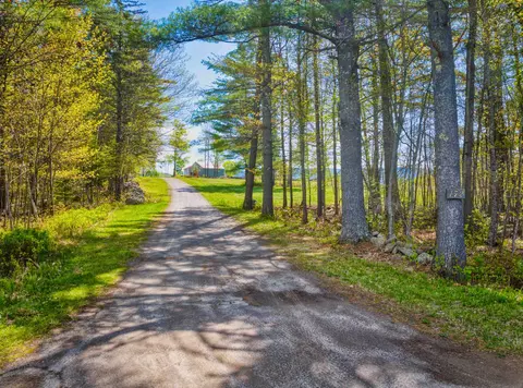 172 Hurd Rd, Lempster, NH 03605