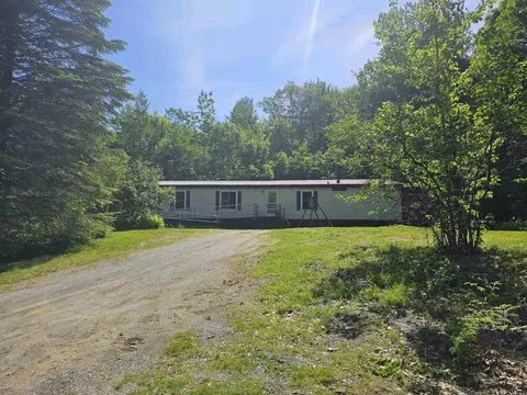 1616 Acworth Rd, Charlestown, NH 03603