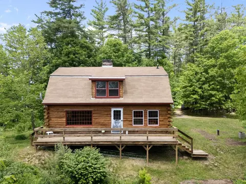 4303 Hinesburg Rd, Guilford, VT 05301
