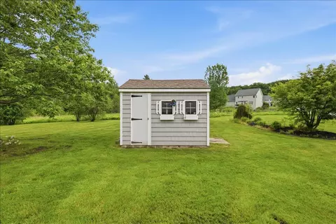 Exterior - 253 Barrett Ln, Williston, VT 05495 photo 8 of 10