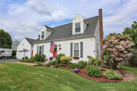 176 Stanton St, Manchester, NH 03103