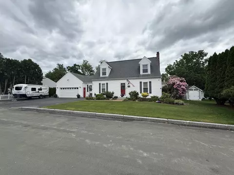176 Stanton St, Manchester, NH 03103