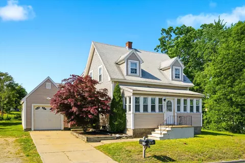 440 Gold St, Manchester, NH 03103