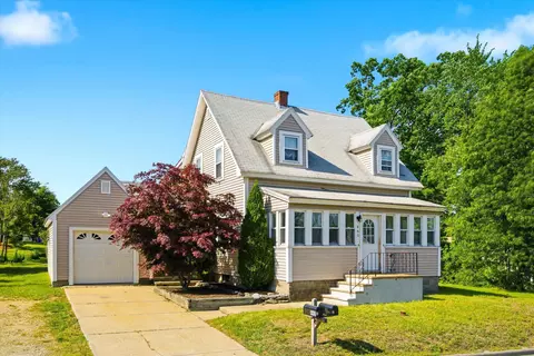 440 Gold St, Manchester, NH 03103