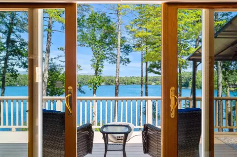 60 Glidden Rd, Moultonborough, NH 03254