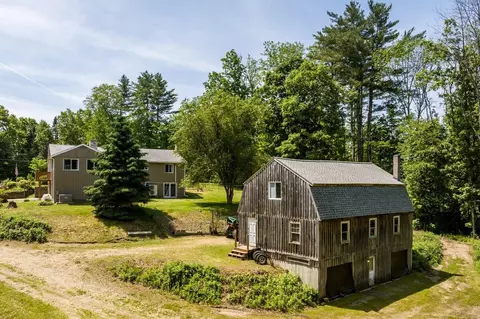 299 Middle Rd, Brentwood, NH 03833 photo 5