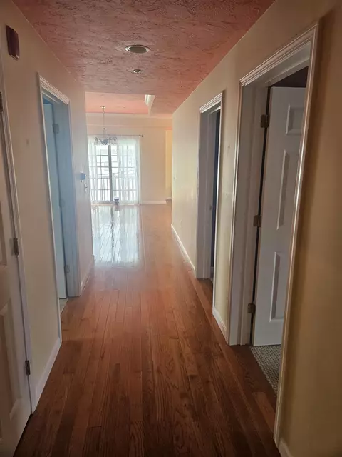 Entry Way - 7 F St #3, Hampton, NH 03842 photo 2 of 2