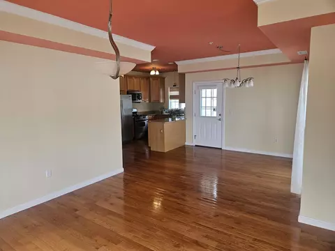 Living - 7 F St #3, Hampton, NH 03842 photo 6 of 6
