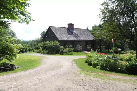 447 Rock Bottom Ln, Peru, VT 05152