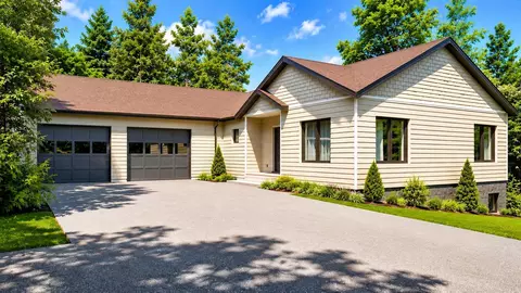 15 Edgewater Ln, Thornton, NH 03285