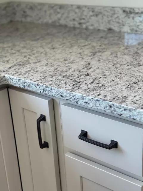 Kitchen - 7 Violette Dr # A, Epping, NH 03042 photo 5 of 6