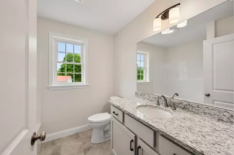Bath - 7 Violette Dr # A, Epping, NH 03042 photo 5 of 6