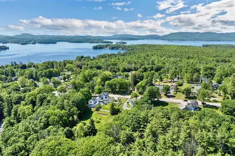 View/Area - 159 N Main St, Wolfeboro, NH 03894 photo 6 of 6