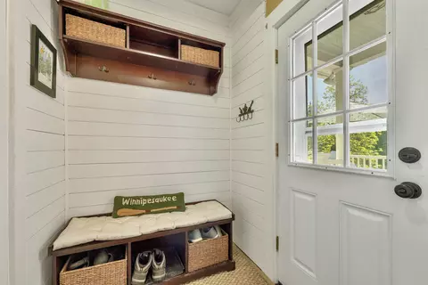 Entry Way - 159 N Main St, Wolfeboro, NH 03894 photo 2 of 6