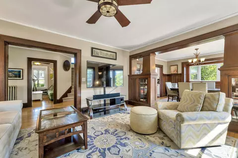 Living - 159 N Main St, Wolfeboro, NH 03894 photo 2 of 3