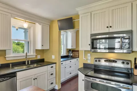 Kitchen - 159 N Main St, Wolfeboro, NH 03894 photo 2 of 6