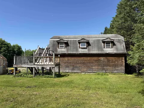 150 Willoughby Lake Rd, Brownington, VT 05860