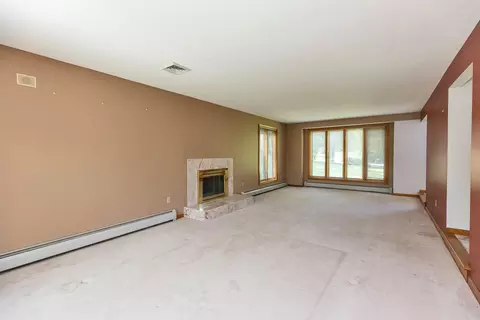 Living - 8 Longview Dr, Bow, NH 03304 photo 1 of 5