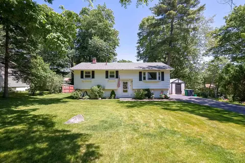 26 Tenby Dr, Nashua, NH 03062