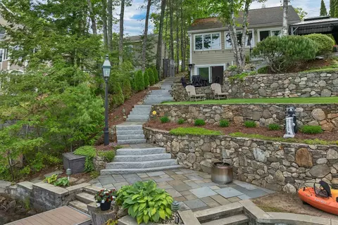 127 Jefferson Rd, Belmont, NH 03220