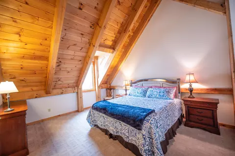 Bedroom - 10 Grouse Ln # A, Dover, VT 05356 photo 1 of 5