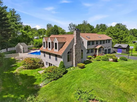 22 Clark Cir, Pelham, NH 03076