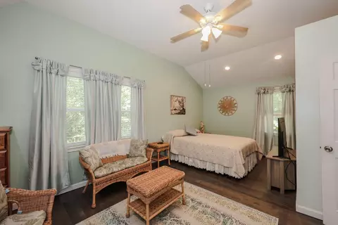 Bedroom - 20 Purington Ln, Hampton, NH 03842 photo 1 of 5