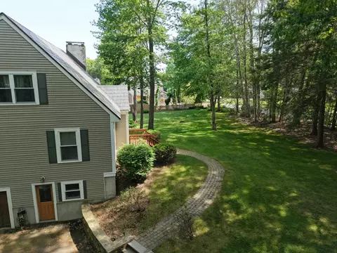 Exterior - 20 Purington Ln, Hampton, NH 03842 photo 8 of 8