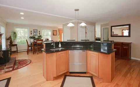 Kitchen - 20 Purington Ln, Hampton, NH 03842 photo 2 of 4