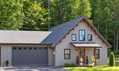 13 Stonehenge Cir #3, Northfield, NH 03276