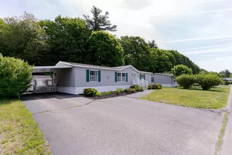 48 Constitution Way, Dover, NH 03820