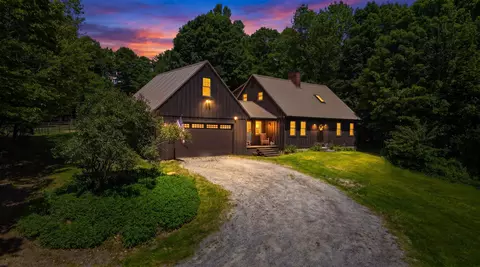 291 Halfmoon Pond Rd, Washington, NH 03280