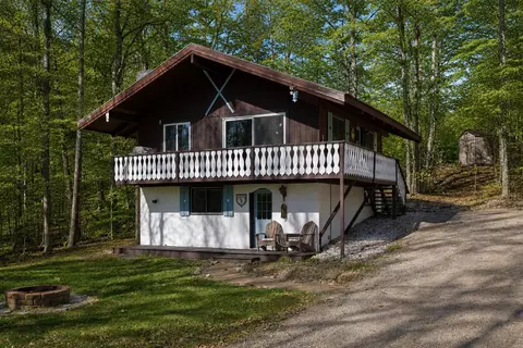 111 Linderhof Strasse, Bartlett, NH 03812