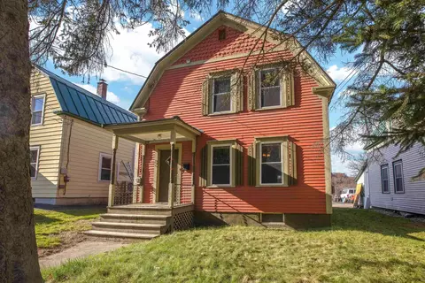 32 S Main St, Lebanon, NH 03784