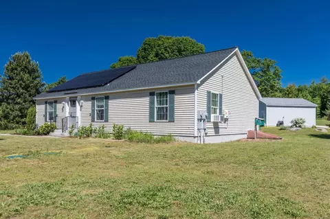53 Nuthatch Loop, Barrington, NH 03825
