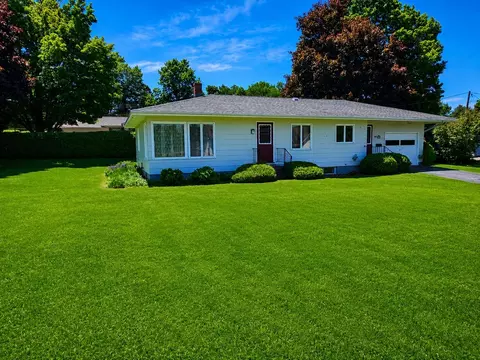 184 Sloan St, Newport, VT 05855