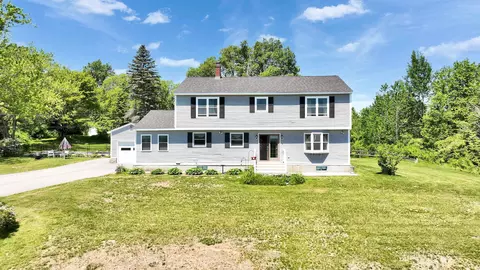 234 Center Rd, Lyndeborough, NH 03082