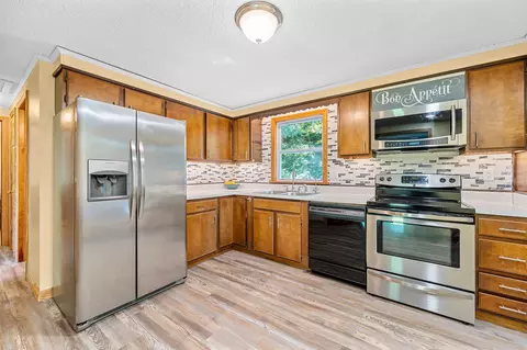 Kitchen - 164 E Hill Rd, Brookfield, VT 05036 photo 1 of 1