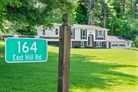 164 E Hill Rd, Brookfield, VT 05036