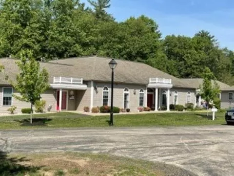 25 Lantern Ln, Kingston, NH 03848