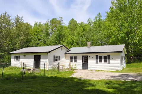 109 Chapdelaine Rd, Brownington, VT 05860