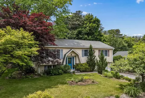 3 Beech St, Merrimack, NH 03054