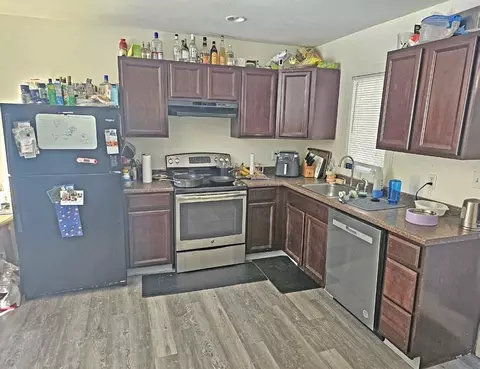 Kitchen - 62 5-72 6th St, Dover, NH 03820 photo 1 of 3