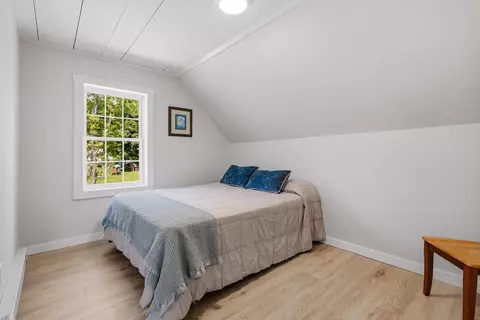 Bedroom - 25 Mill St, Epping, NH 03042 photo 7 of 10