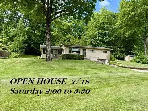 2 Dove St, Boscawen, NH 03303