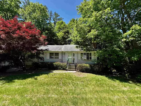 Exterior - 142 Pine Cir, Bennington, VT 05201 photo 2 of 17