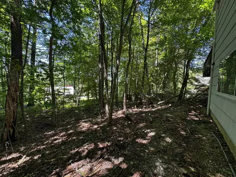 Exterior - 142 Pine Cir, Bennington, VT 05201 photo 11 of 17